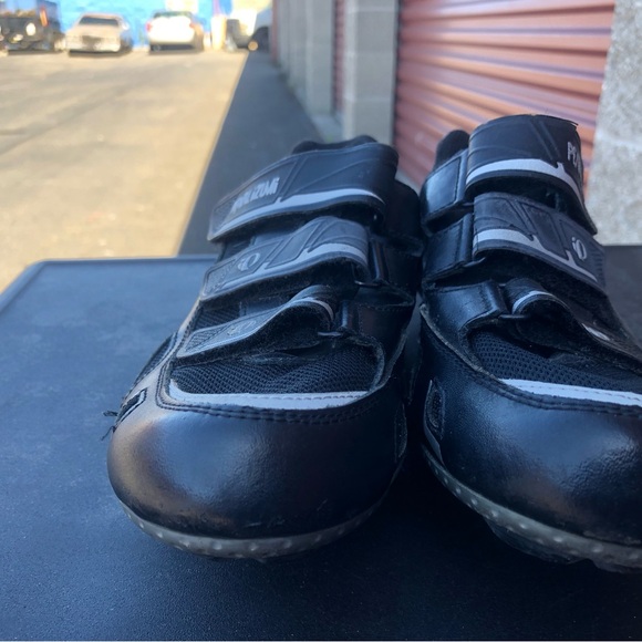 Pearl Izumi I-Beam Mens Cycling Shoes Black White Mesh Low Top Size 39/6.5US - Picture 4 of 12
